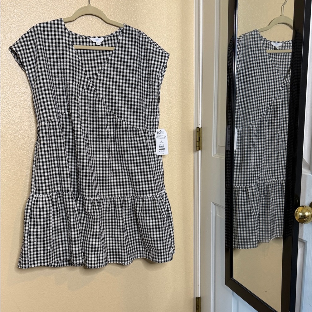 Time and Tru Black and White Gingham Midi Dress